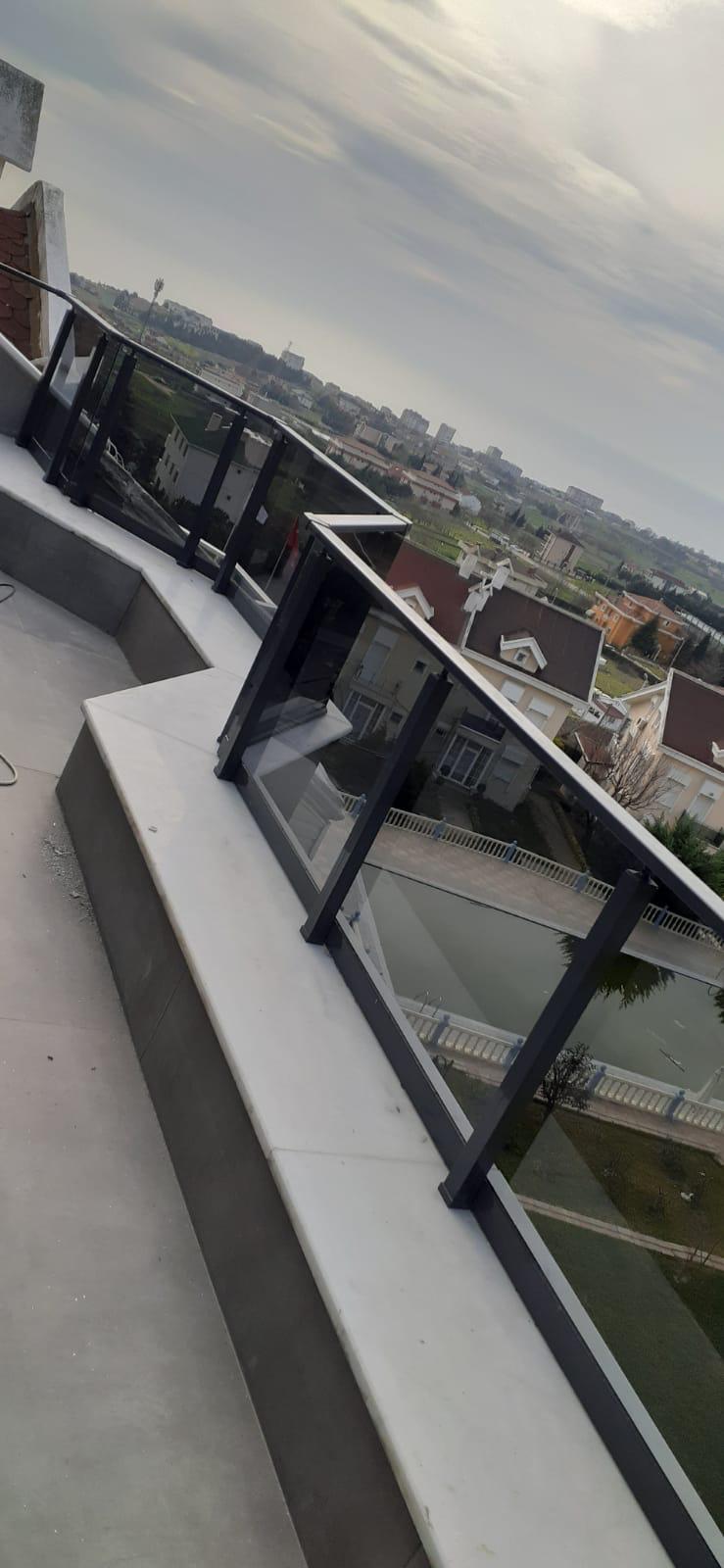 Aliminyum küpeşte merdiven ve fransız 25